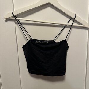 BERSHKA black crop top xs